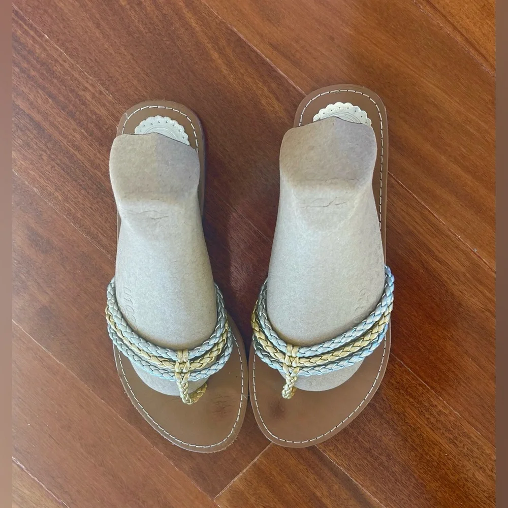 GAP KIDS GIRLS SANDALS SLIPPERS GOLD / SILVER SZ 3/4